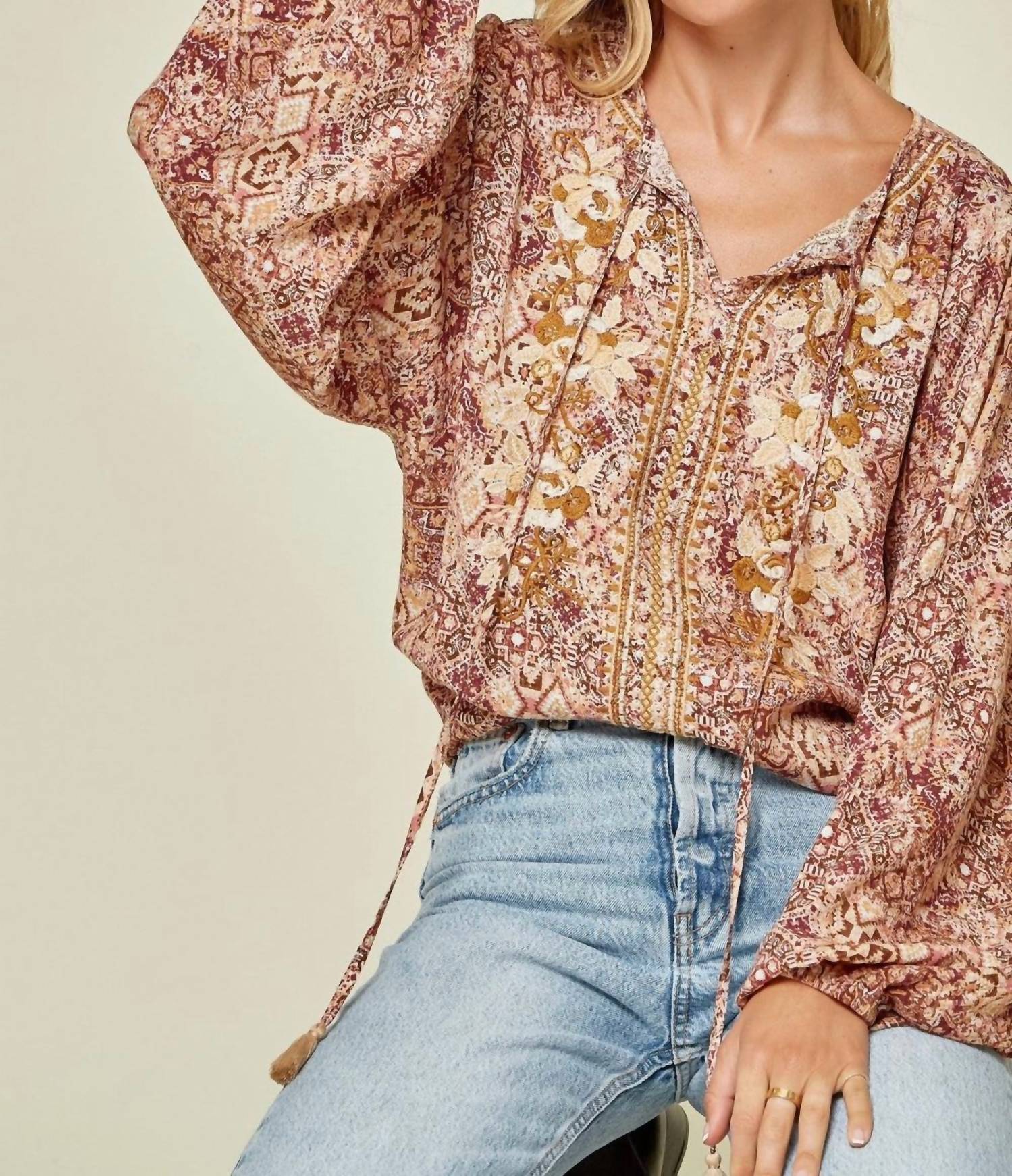 Andree By Unit - Embroidered Peasant Top