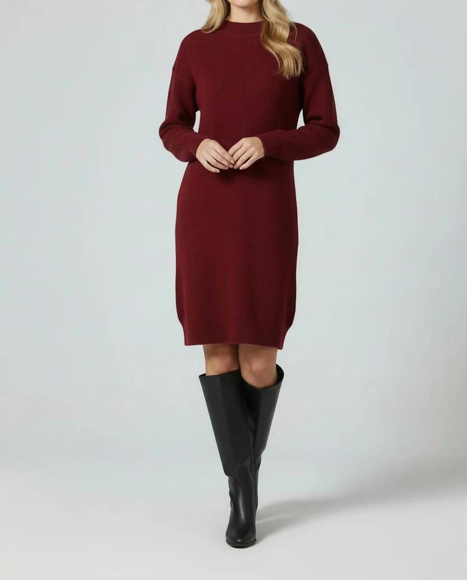 Vine & Love - Pocket Detail Long Sleeve Rib Knitted Dress