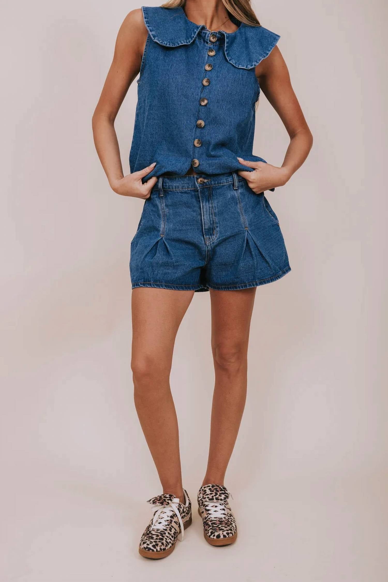 Wishlist - City Walk Shorts