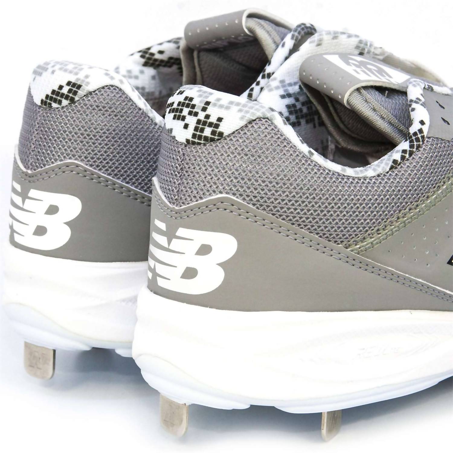 New Balance - Men's Tupelo V1 Baseball Cleats