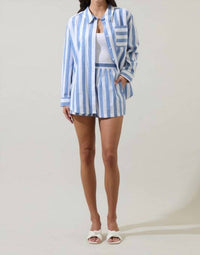 SUGARLIPS Tayler Smocked Shorts in blue white - women's shorts - view 4
