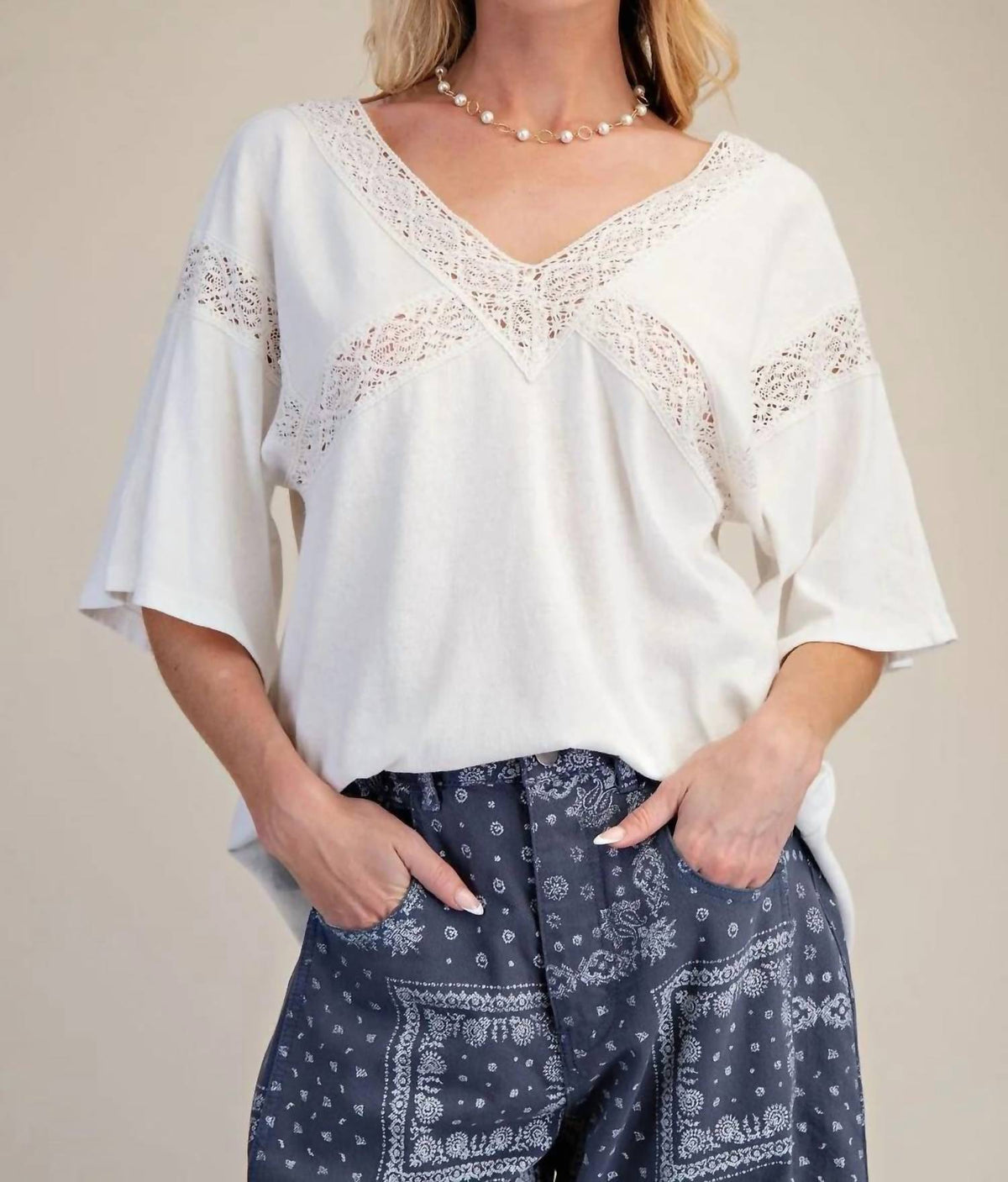 Easel - Lace Trim V-neck Top