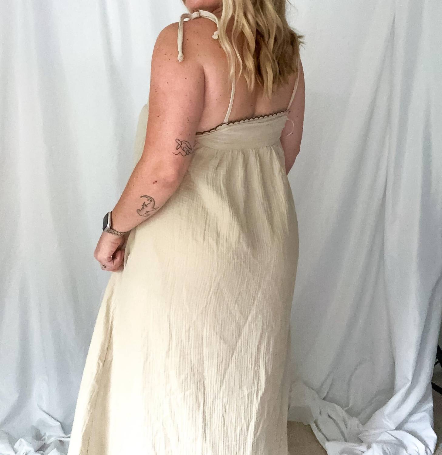 Miou Muse - Whisper Embroidered Gauze Knit Maxi Dress