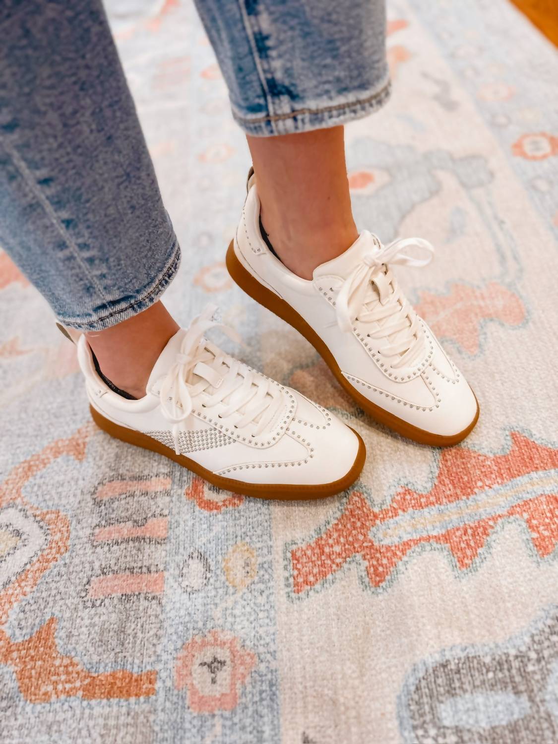 Matisse - Women's Wylder Low Top Sneakers