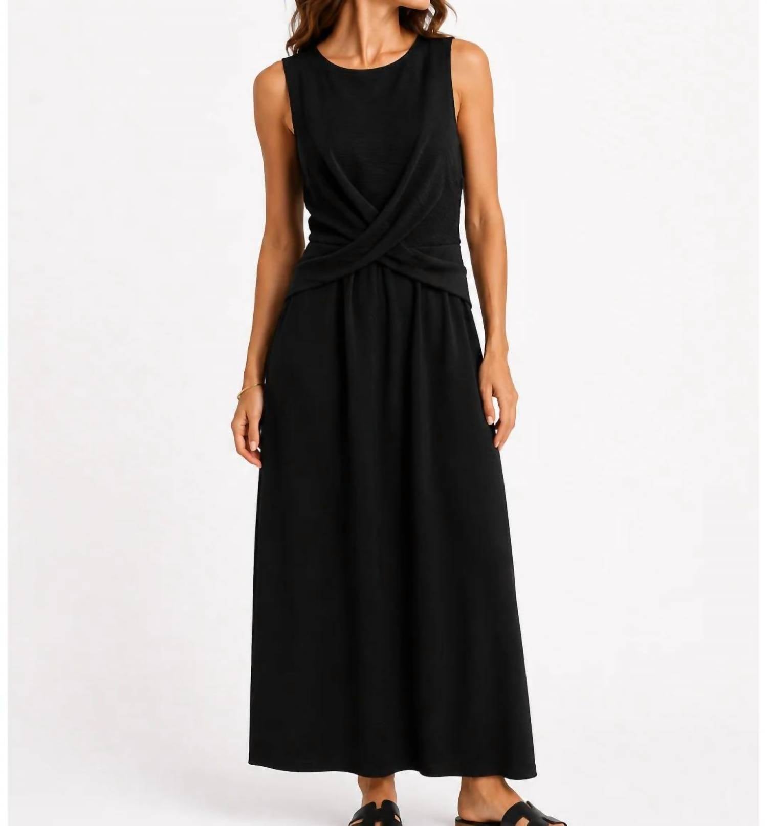 Kld. Signature - Twist and Shout Maxi Dress