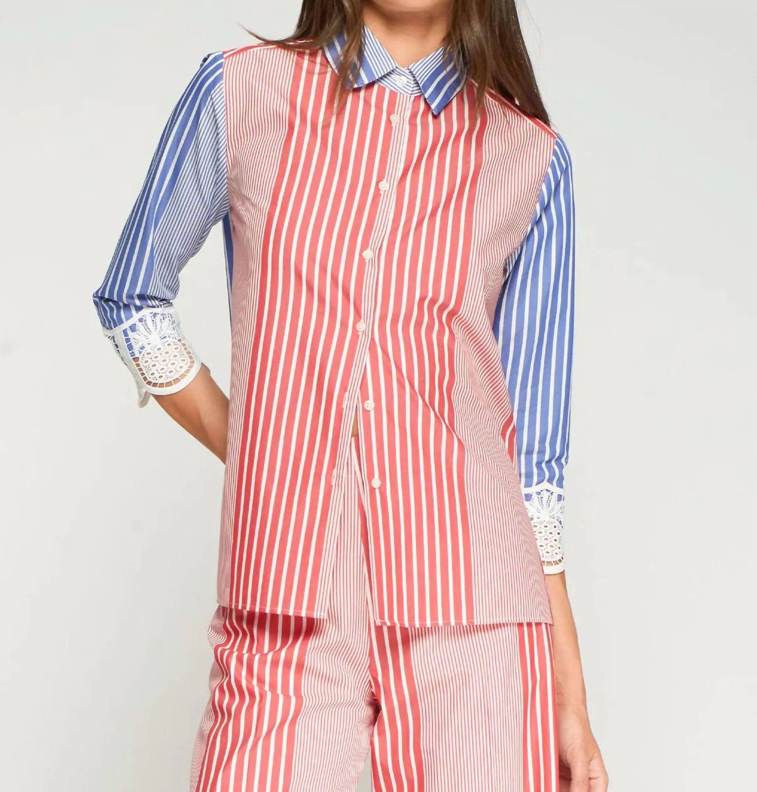 Vilagallo - Lace Cuffs Striped Shirt