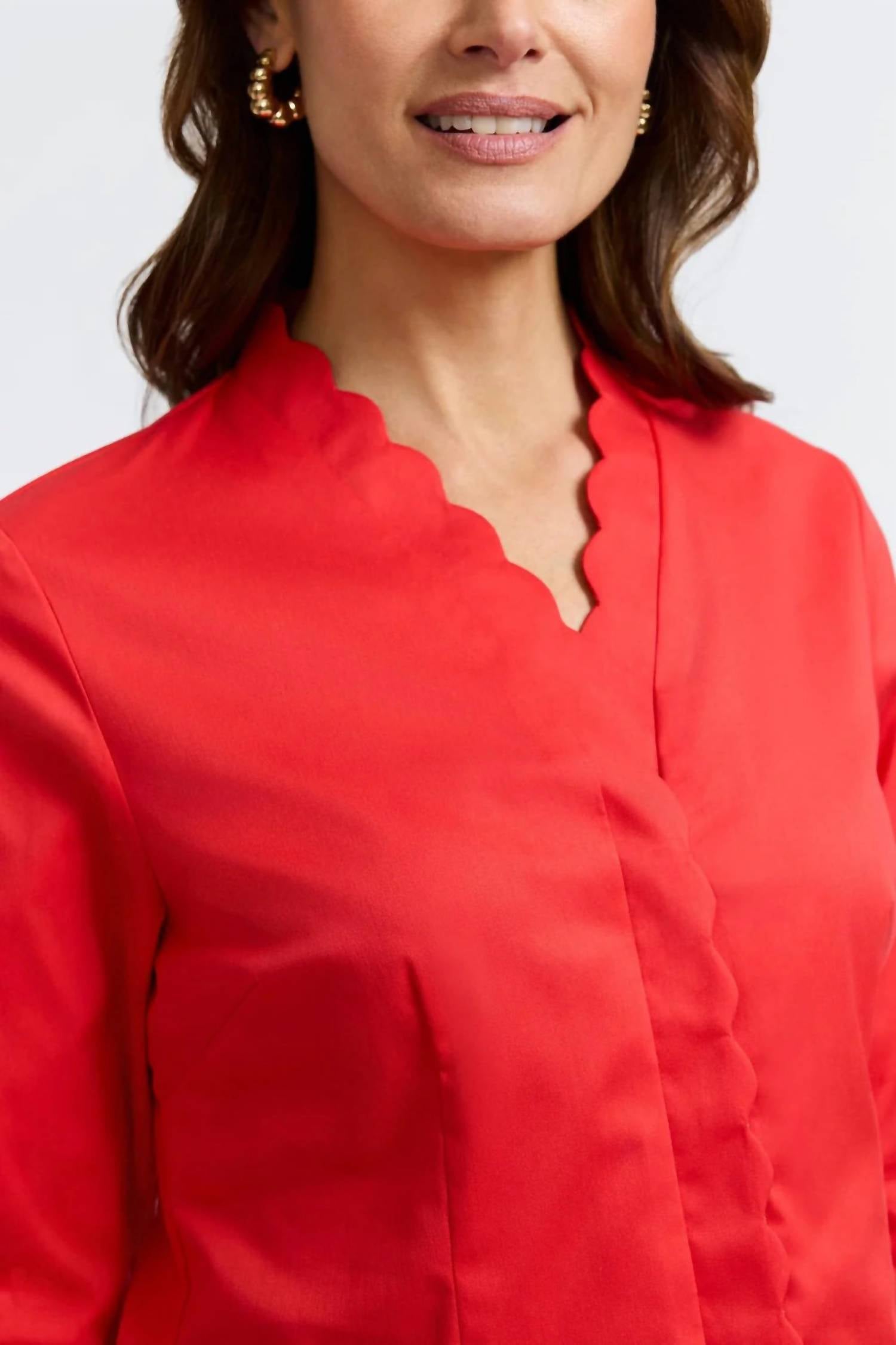 Foxcroft - Scalloped trim button down