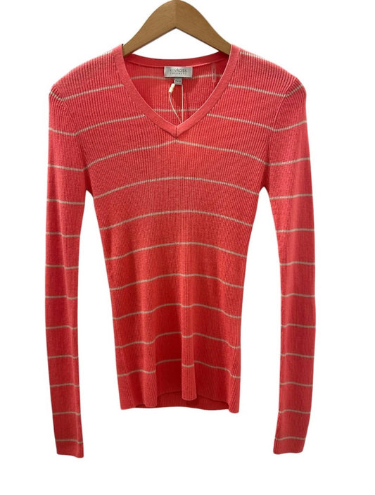 Kinross - WOMEN'S RIB STRIPE VEE SWEATER