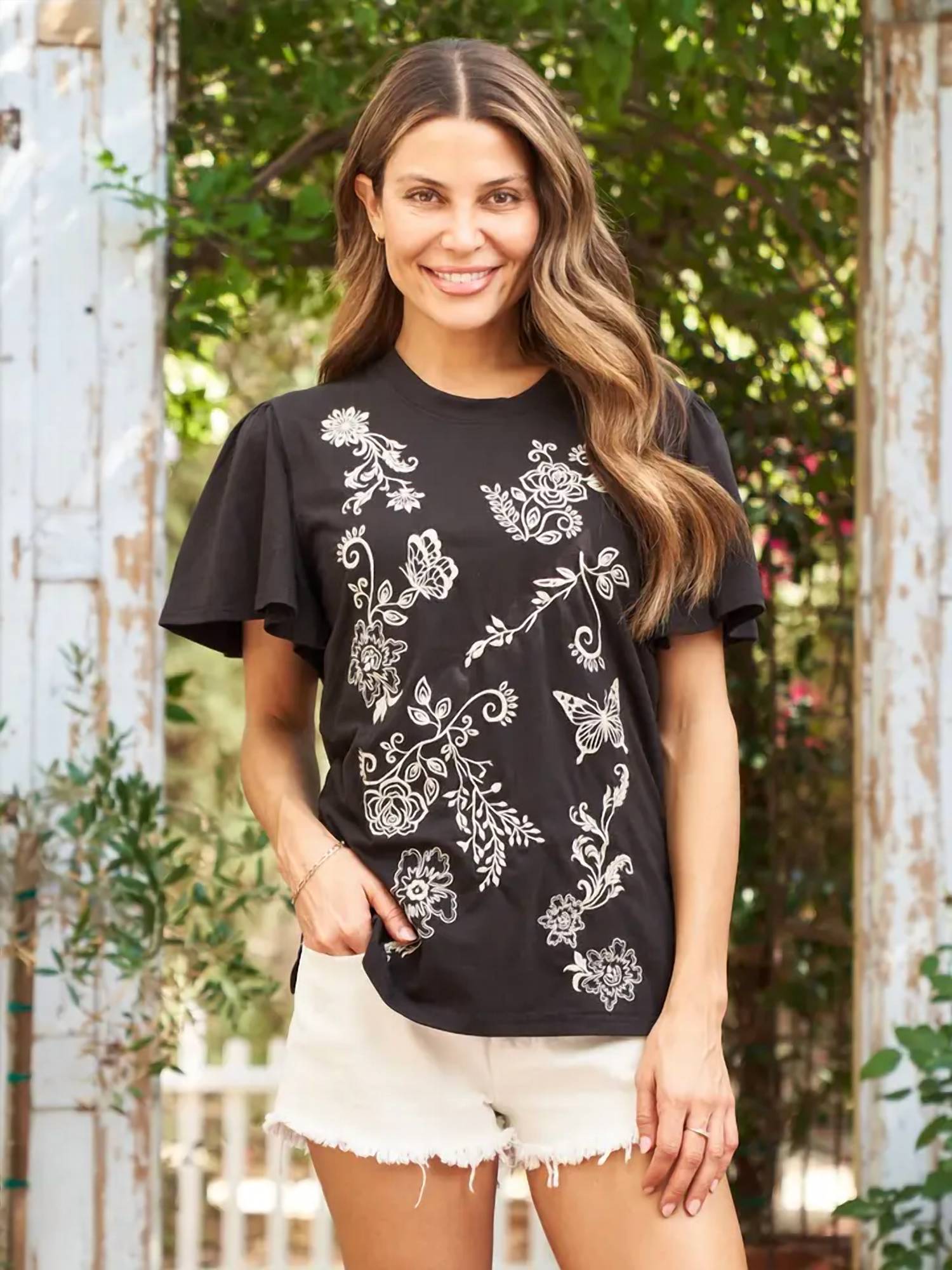 Paparazzi - Embroidered Jersey Flutter Sleeve Tee