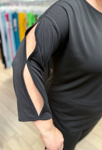 Ravel - Stretch Slice Arm Top