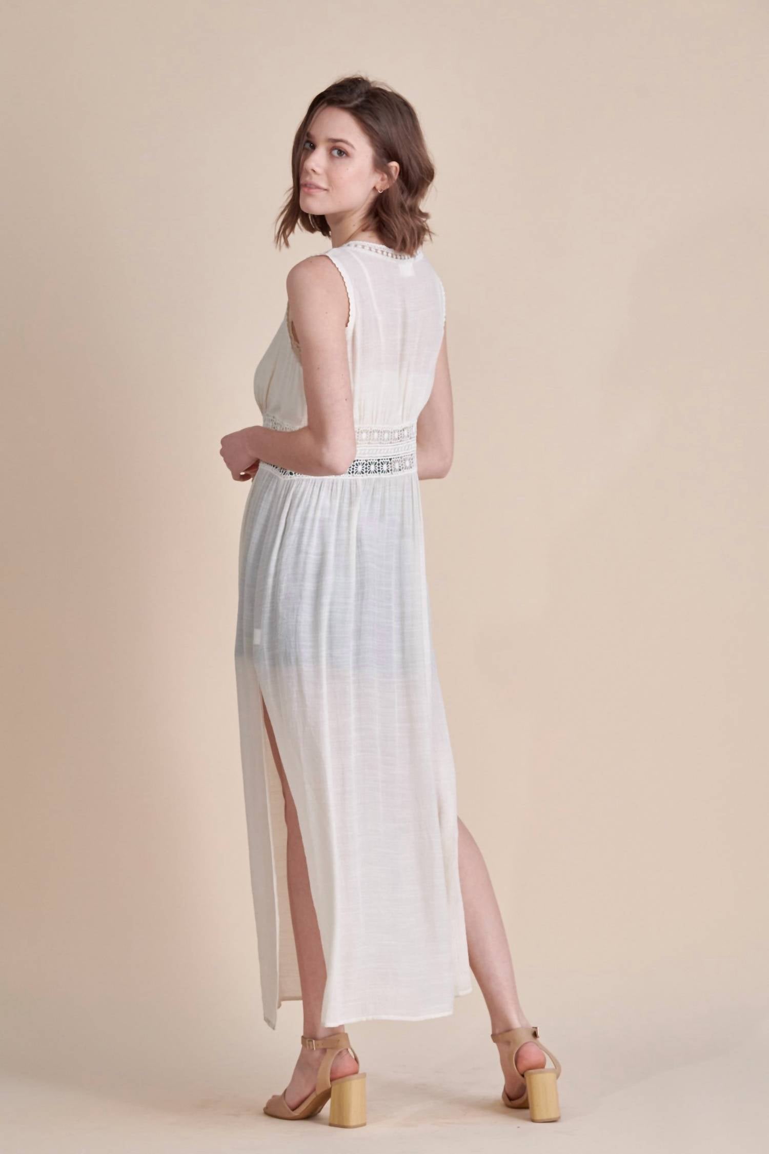 Allie Rose - Textured Woven Sleeveless Duster