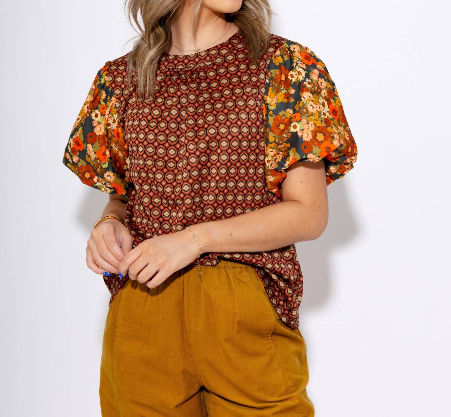 Ivy Jane Floral Flair Puff Sleeve Top in brown - women's blouse