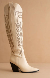 Oasis Society - Women's Dakota Knee-high Embroidered Boots