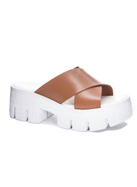 Chinese Laundry - Women's Crossed Chunky Lock Down Sandal
