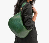 Clare V. - Moyen Messenger