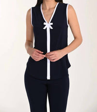 Frank Lyman - Sleeveless top with bow detail