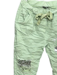 Oz - Women's Embellished Crinkle Jogger