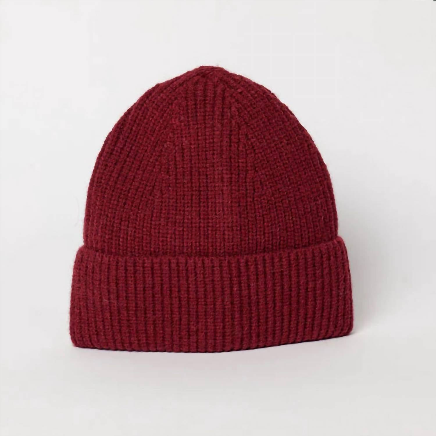 Hat Attack Epic Beanie in burgundy - women's hat - detail view