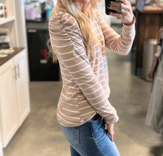 Staccato - Scoop Neck Puffed Long Sleeve Top