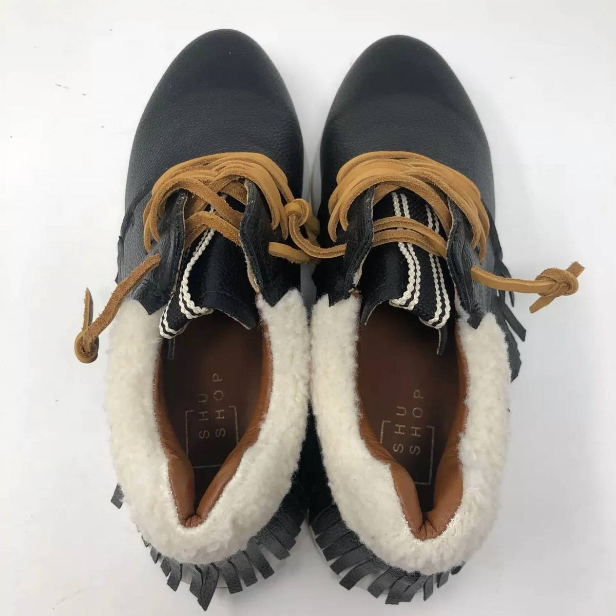 Shu Shop - Women's Pepa Fringe Sneaker