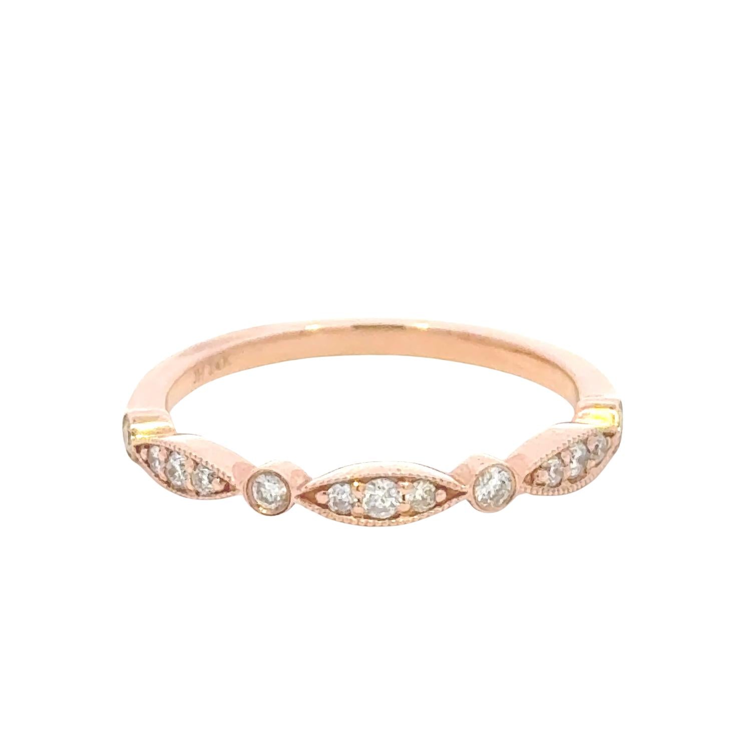 Aamiaa - 0.19 Carat Natural Diamond - 1.80 Grams 14k Ring - Size 6.5