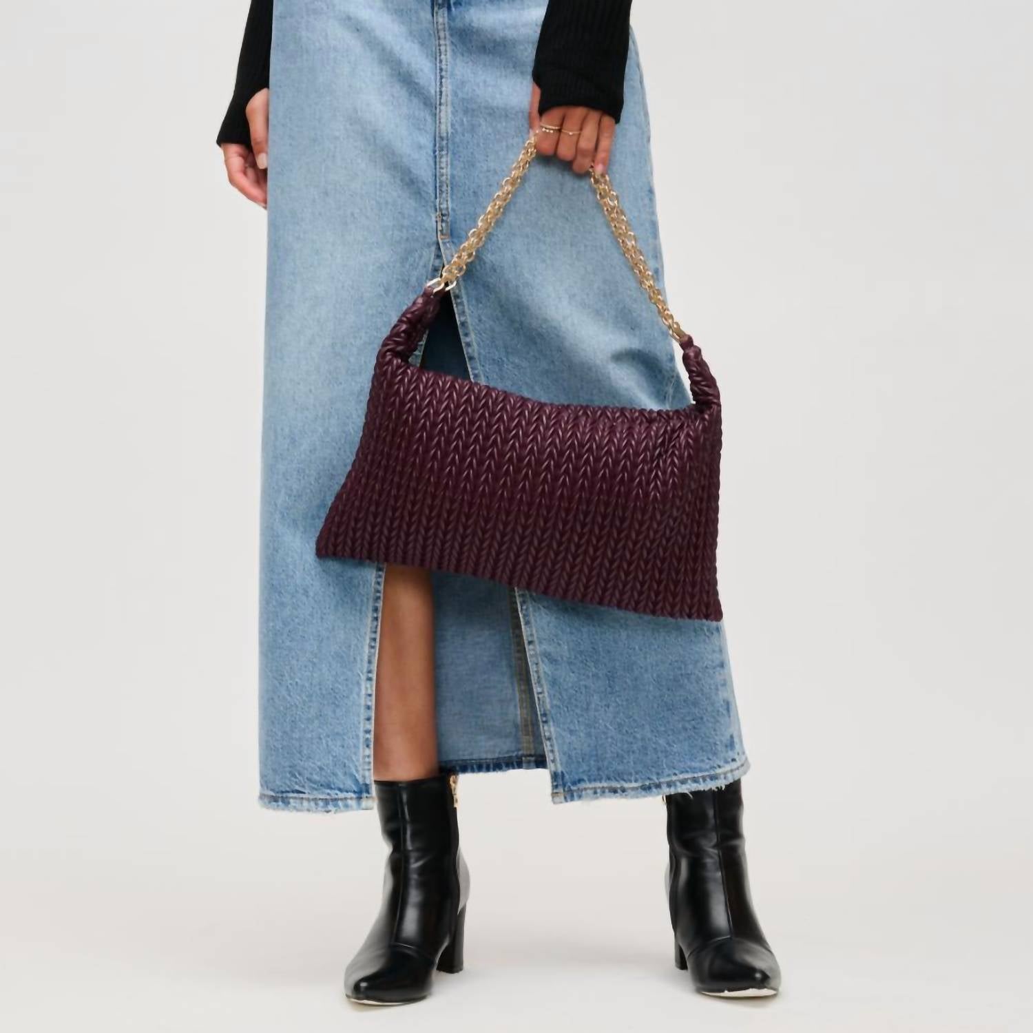 Urban Expressions - Women's Aurelia Woven Shoulder Bag