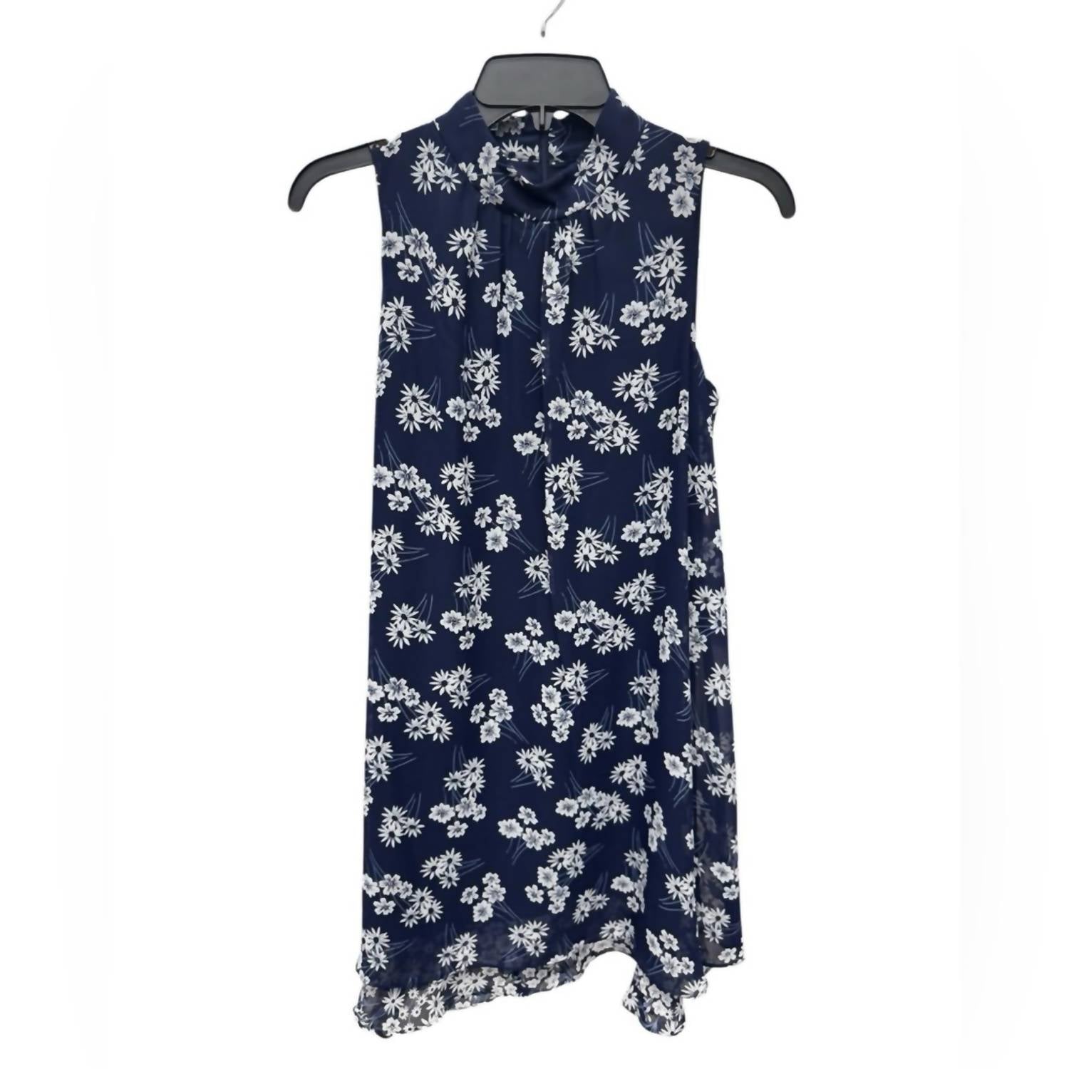 Jessica Howard Floral Sleeveless Mini Dress in navy - women's dress - detail view