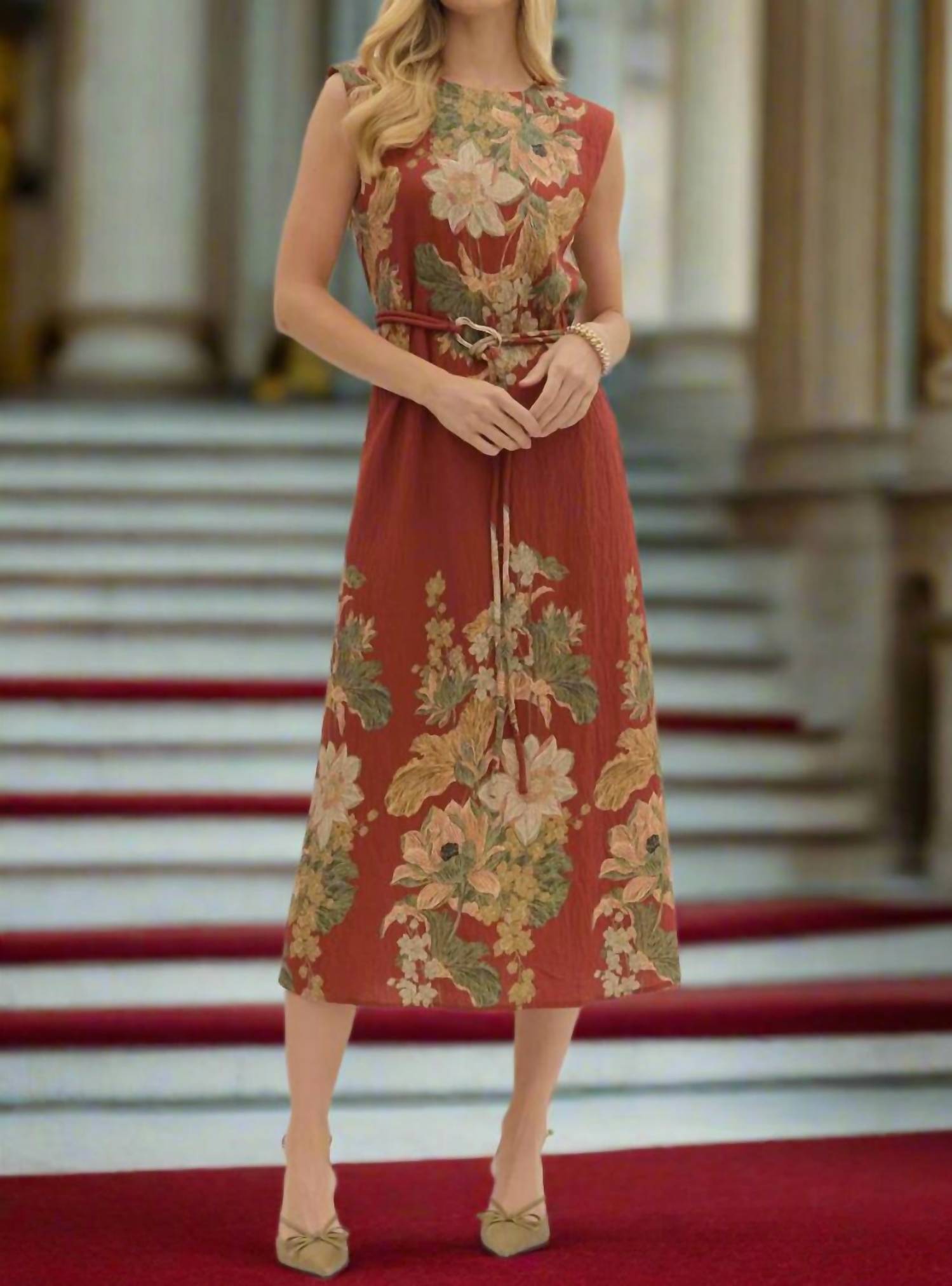 Entro - Floral Sleeveless Midi Dress