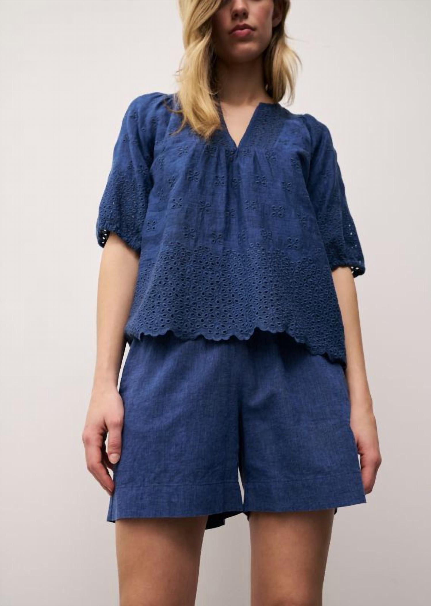 0039 Italy BELLA LINEN SHORT in navy - women's shorts