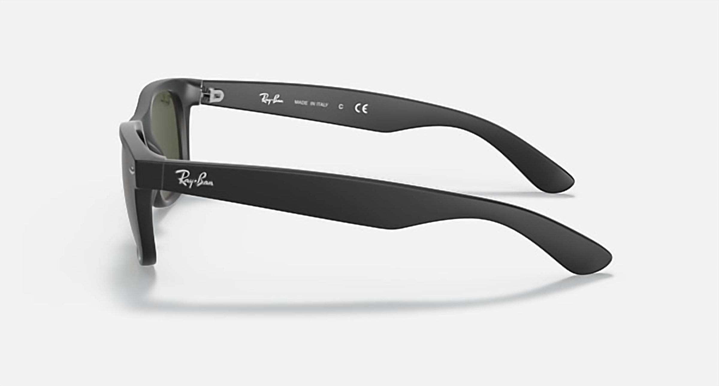 Ray Ban - New Wayfarer Classic Medium Non Polarized Sunglasses Rb2132 622