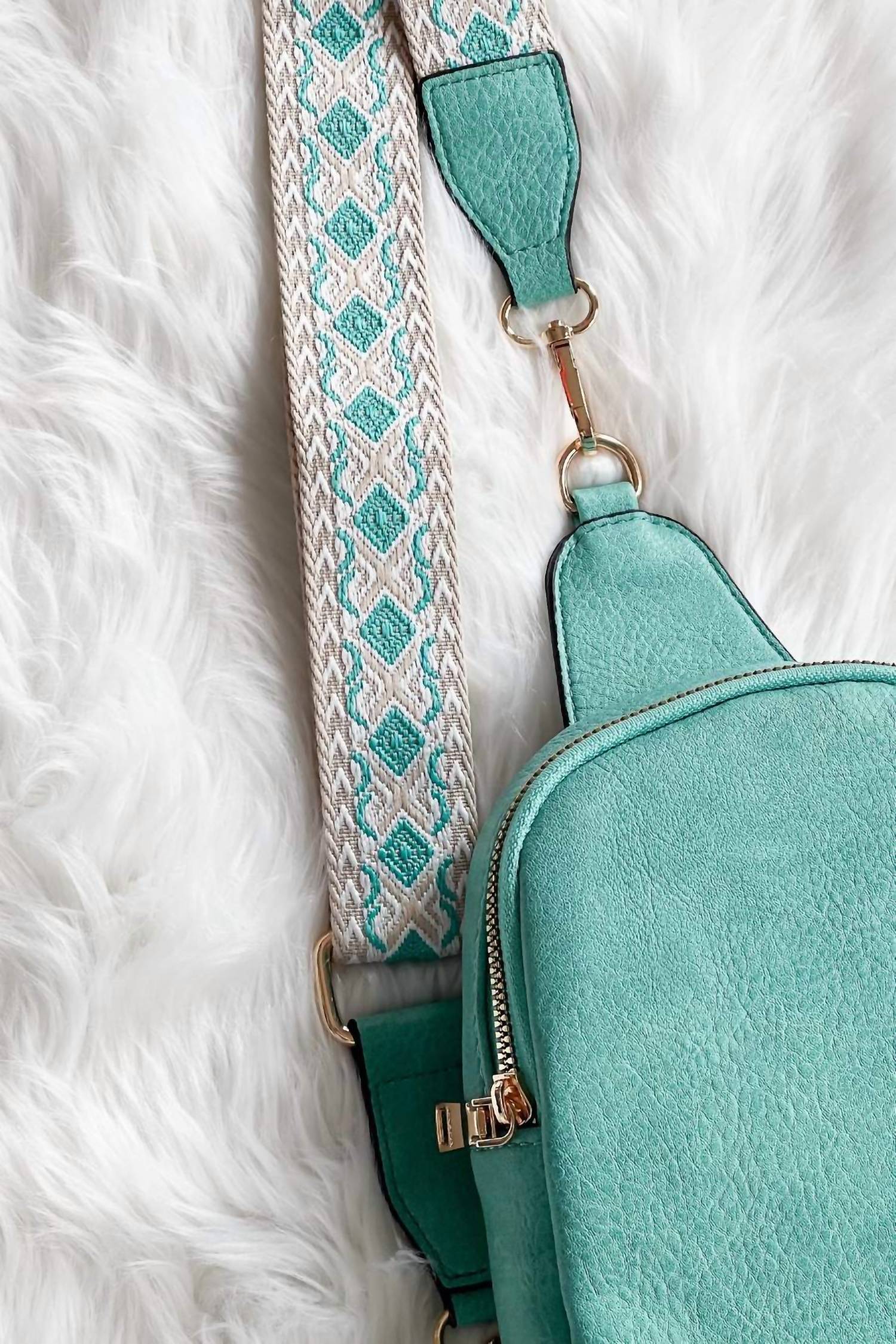 Jen & Co. - Women's Ellen Guitar Strap Sling Bag