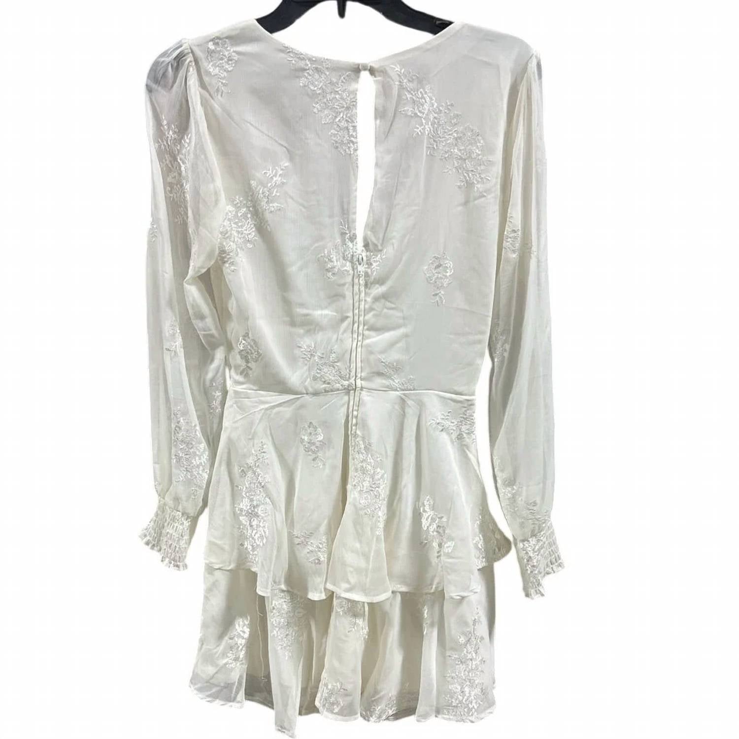 Francesca'S - Women's Lacy Deep V Event Mini Dress