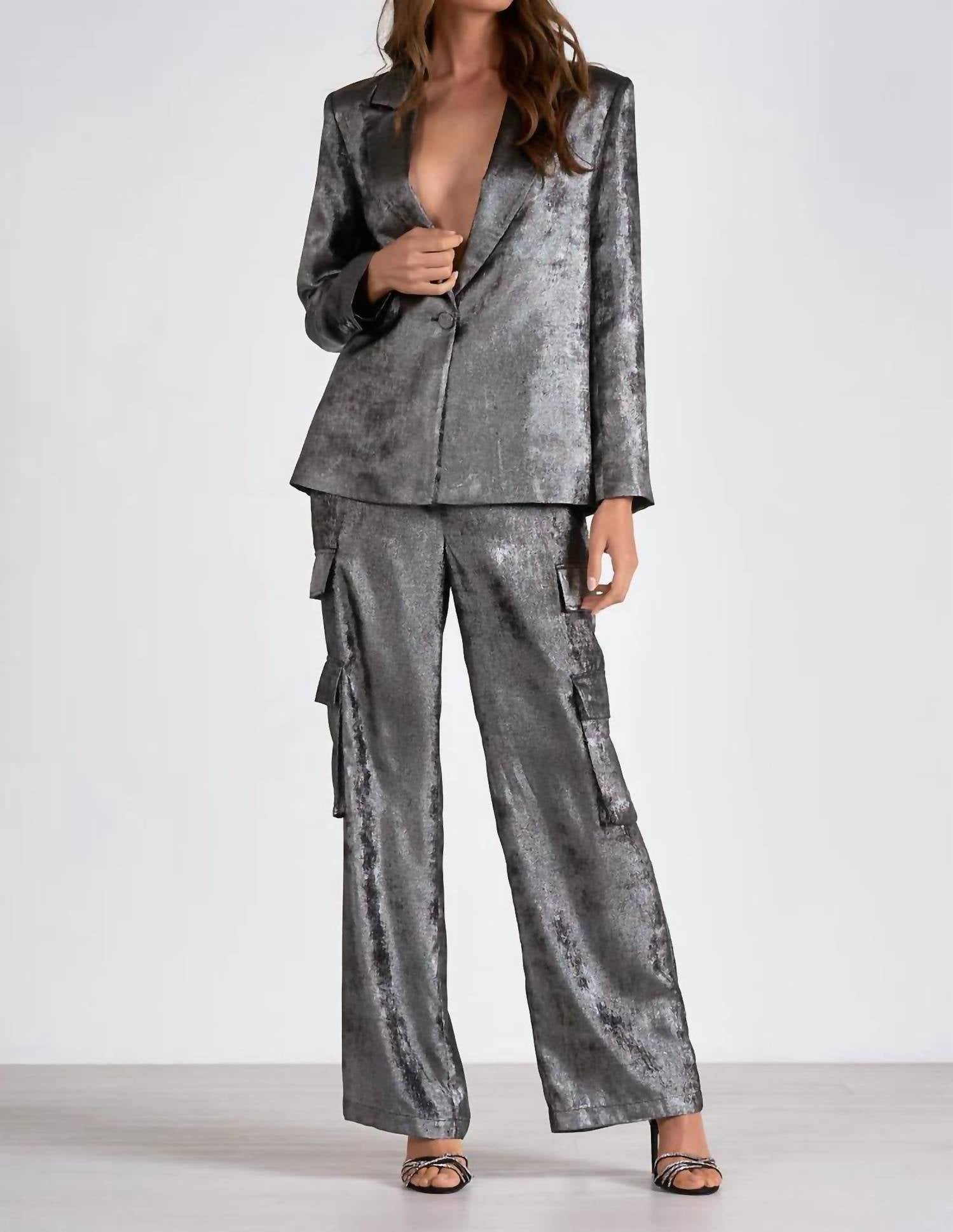 Elan - Wide Lapel Blazer