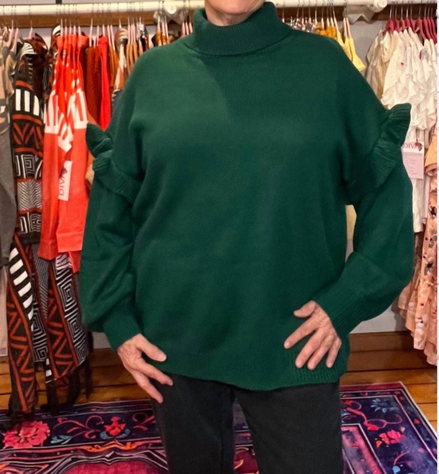 Vine & Love - Elegance Turtleneck Sweater