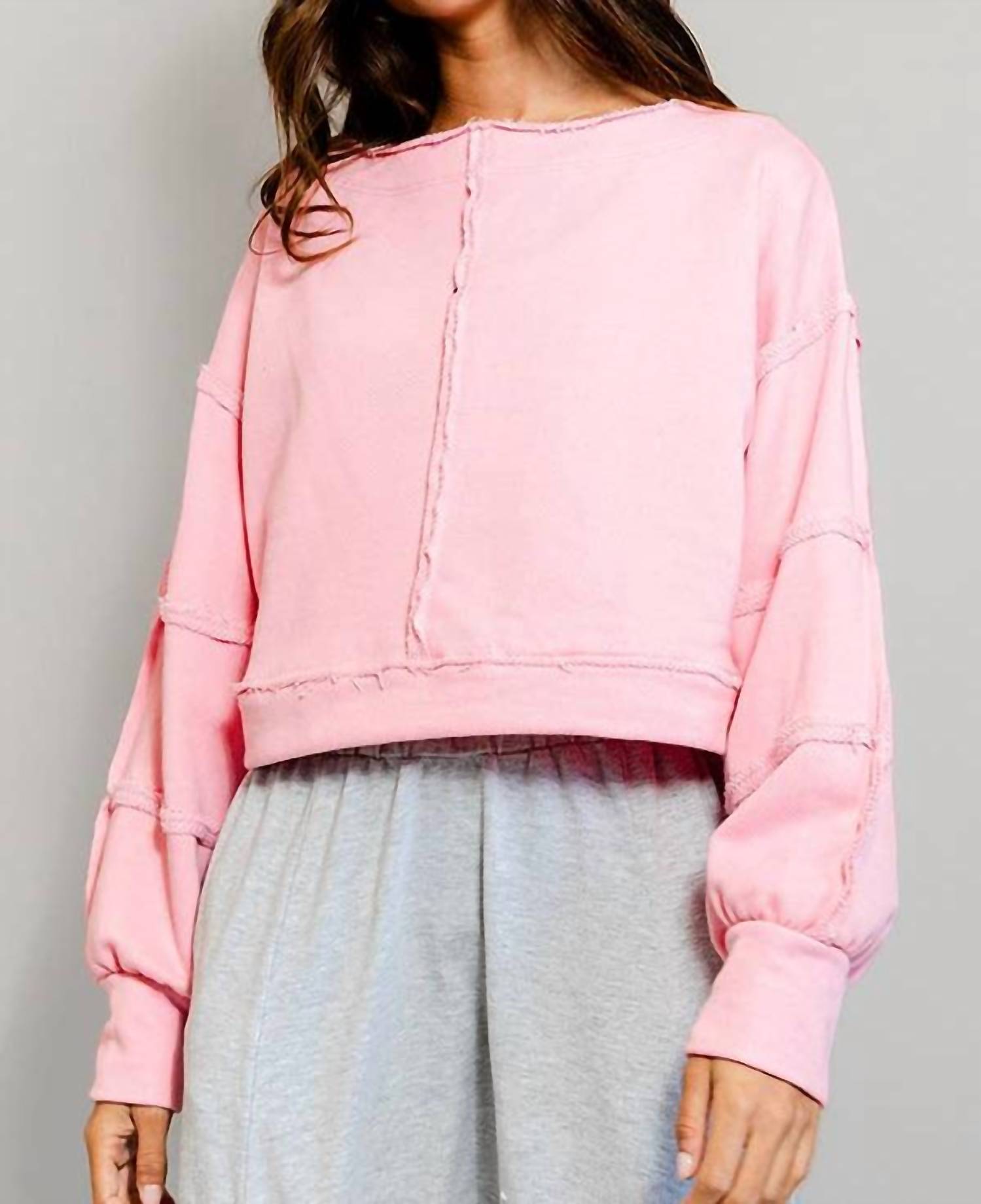 BUCKETLIST Cropped Pullover Sweatshirt in pink - women's sweater