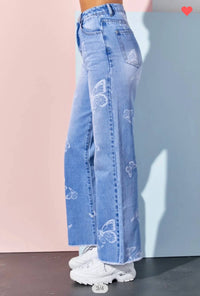 Baevely By Wellmade - Butterfly Kissed Jeans