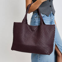 Moda Luxe - Women's Solana Tote Bag