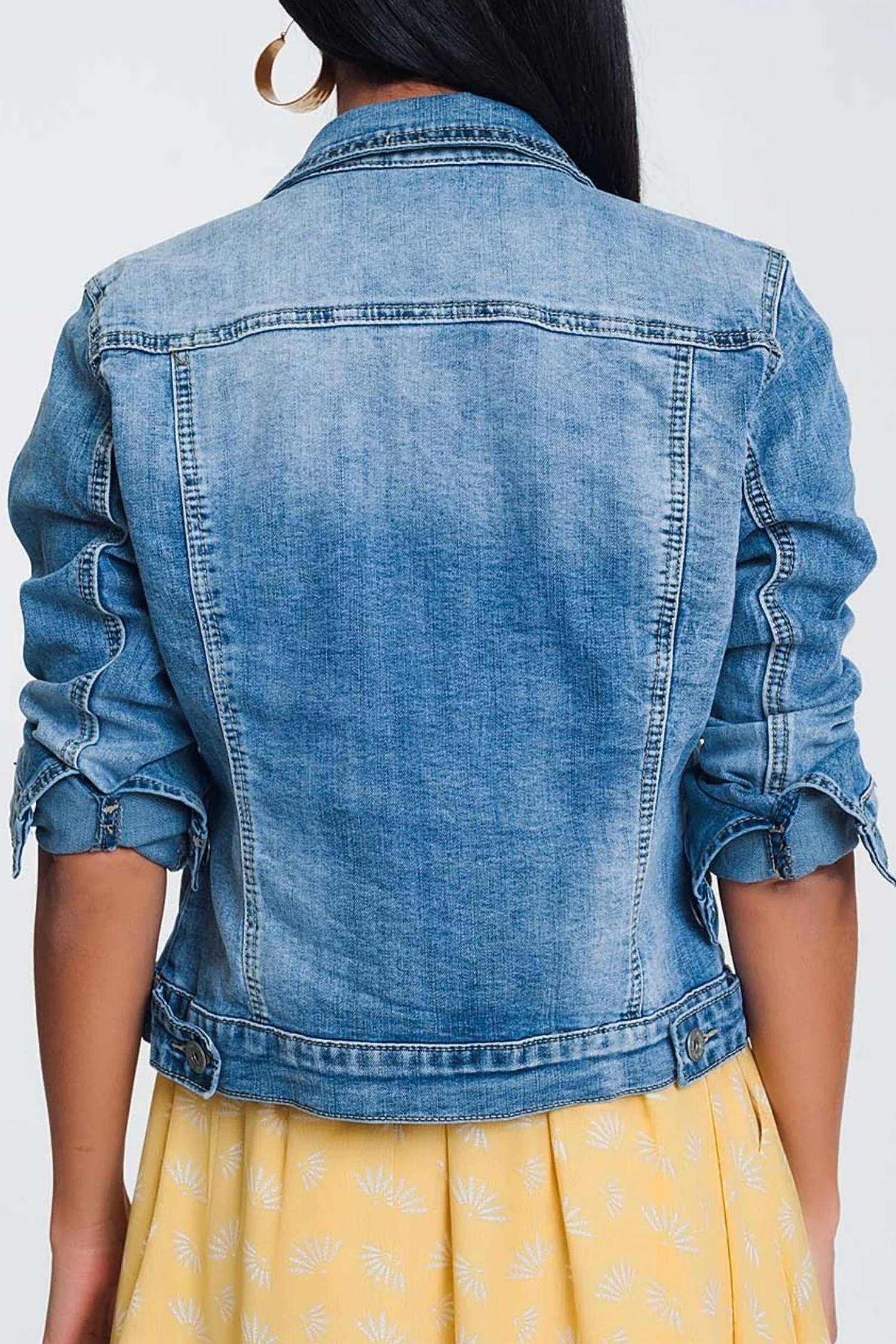 Q2 - Cropped Trucker Jacket