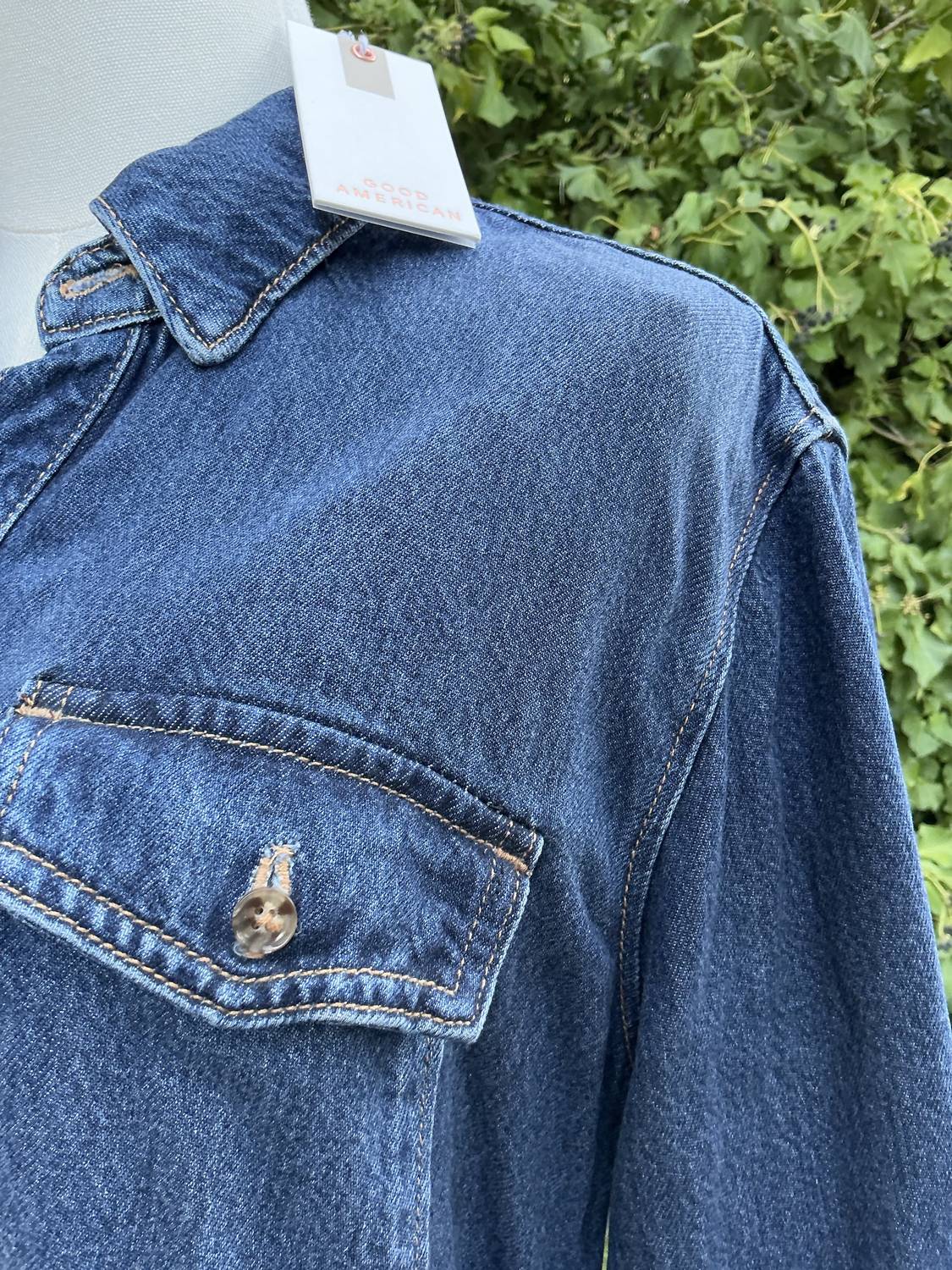 Good American - Oversized shirt with front pockets