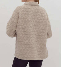 Entro - Women's Long Sleeves Quilted Shacket