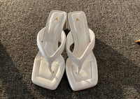 Carrano - Women's Detty Thong Sandals