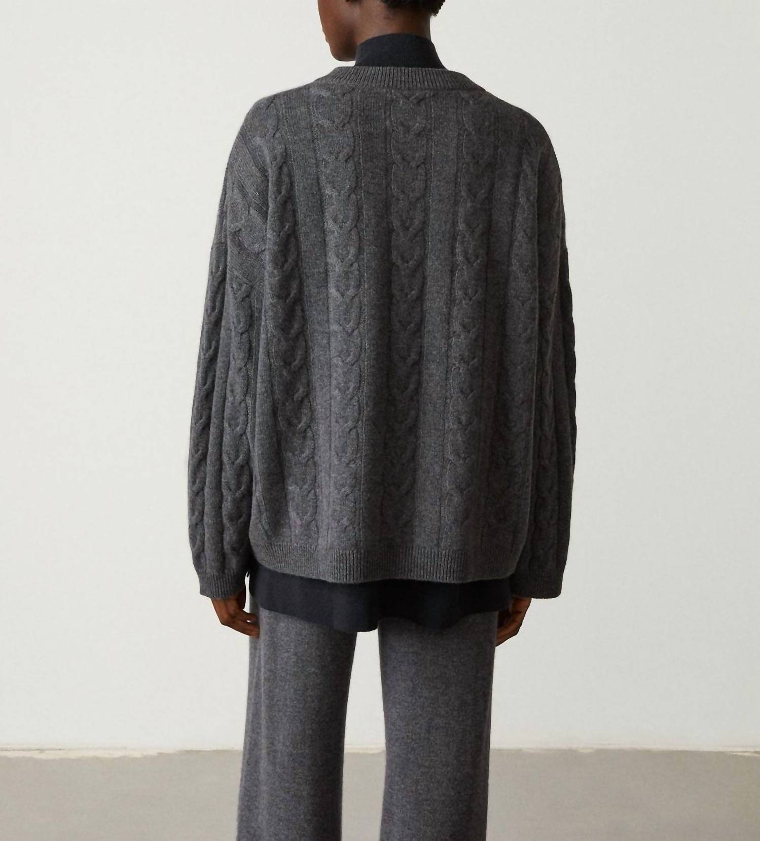 Lisa Yang - Vilma Cable Sweater