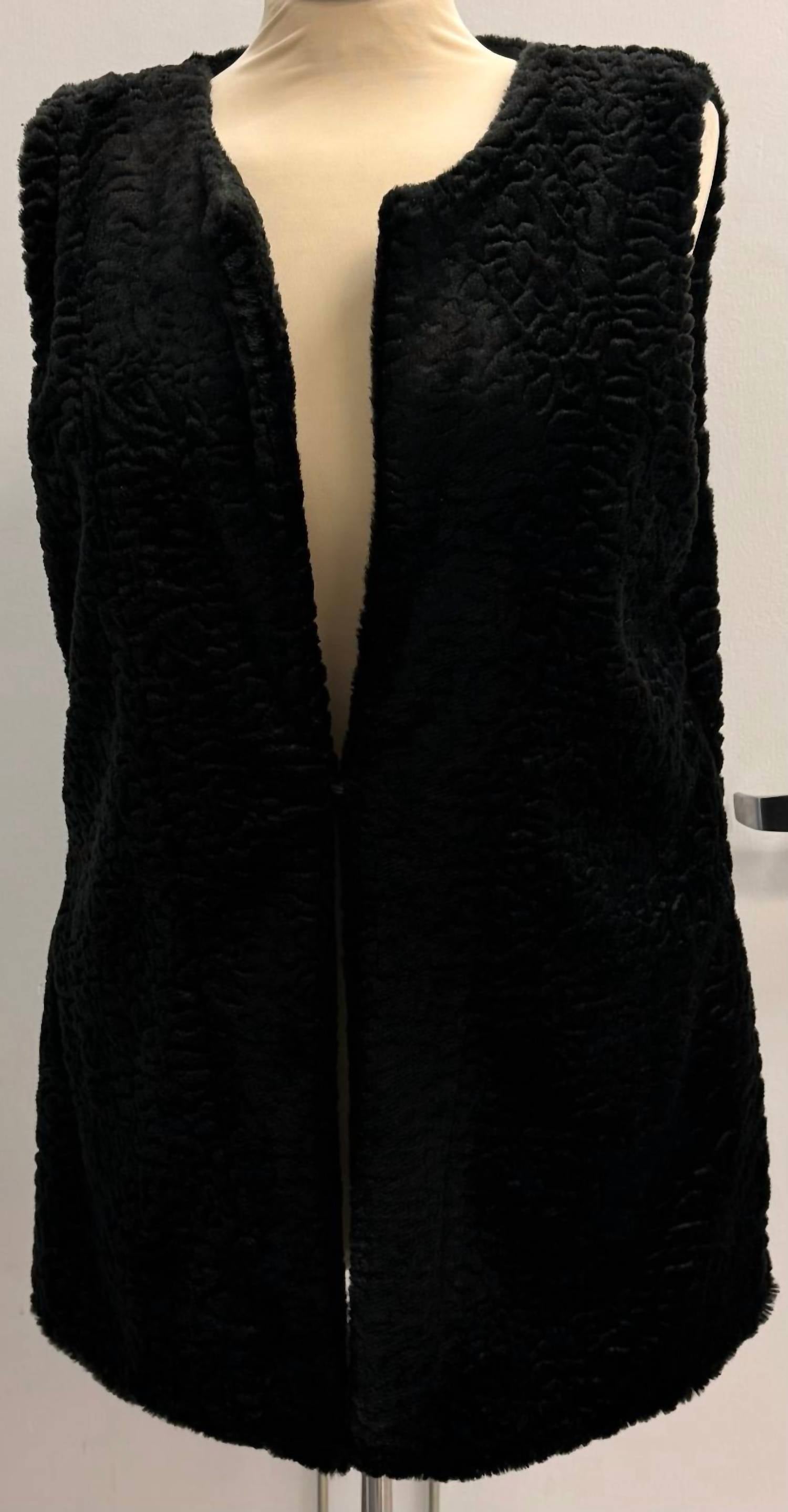Lysse Women's Zip Up Vest in black - women's jacket