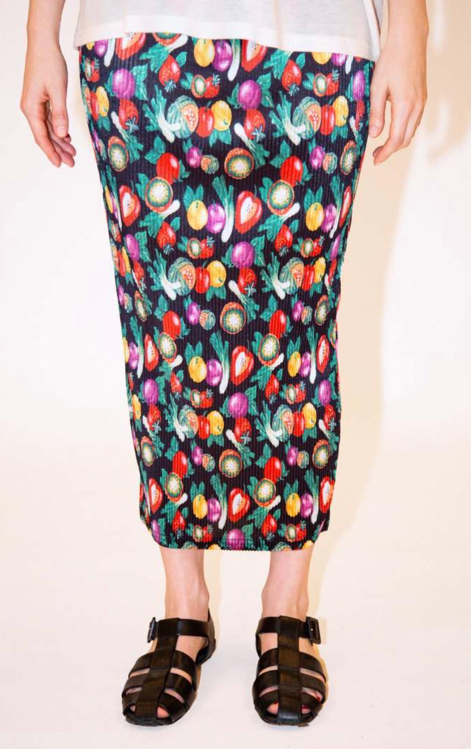 Fashion Brand Company - Vegetable Medley Accordion Skirt