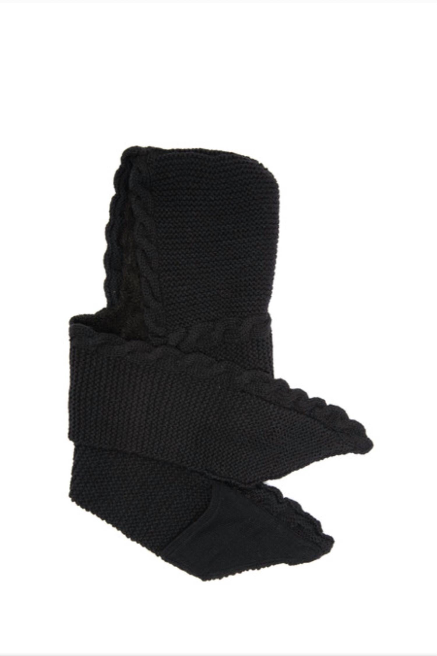 Nirvanna Designs - Men's Hoody Pocket Scarf