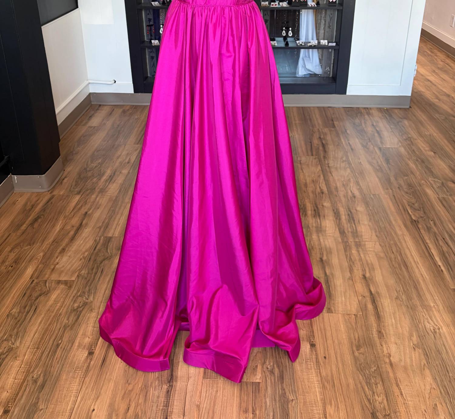 Ava Presley - Women's Sweetheart Maxi Dress