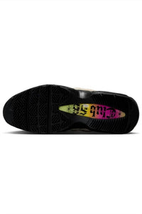 Nike - Men's Sb Air Max 95 Club 58 Shoes
