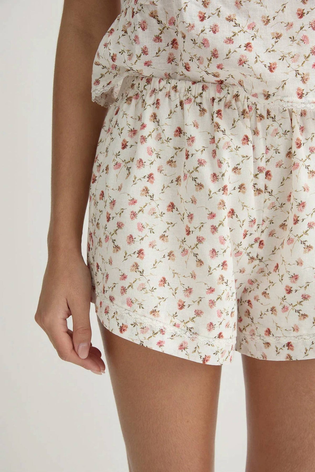 Posse - Charlotte Short