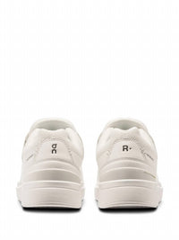 On - Men’s Roger Advantage Sneakers