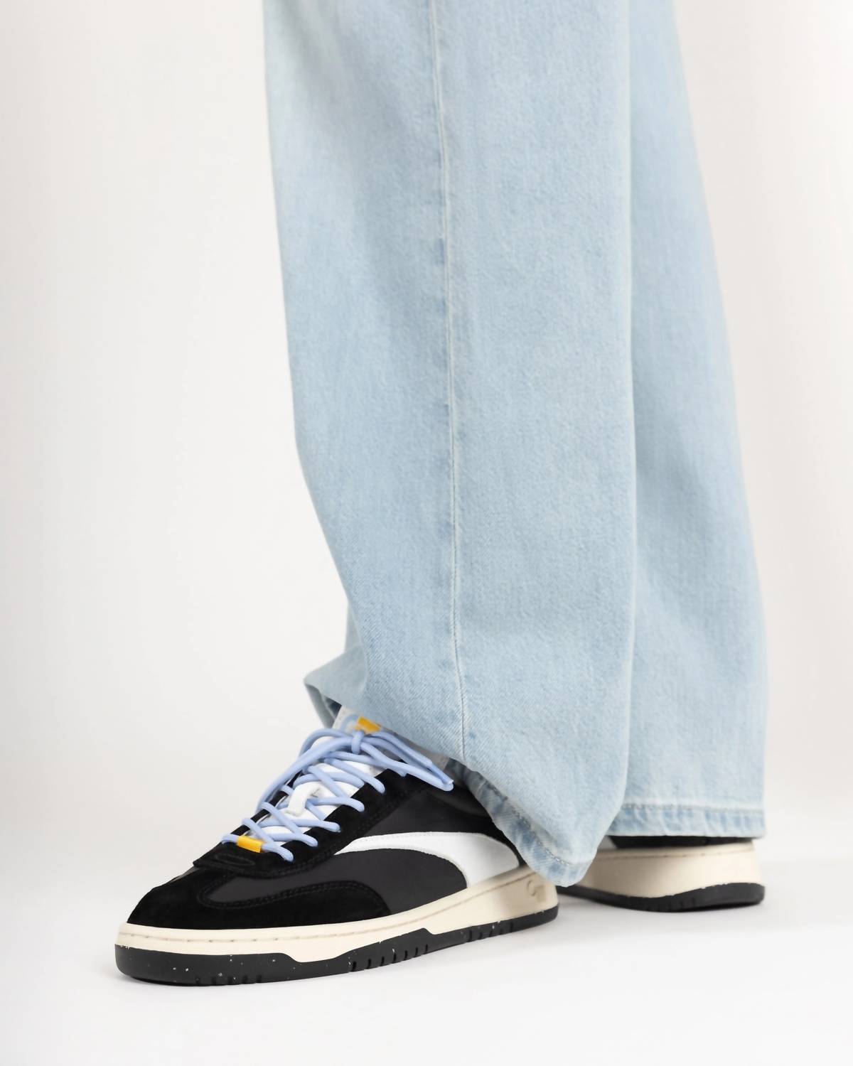 Oncept - Women's Panama Sneakers